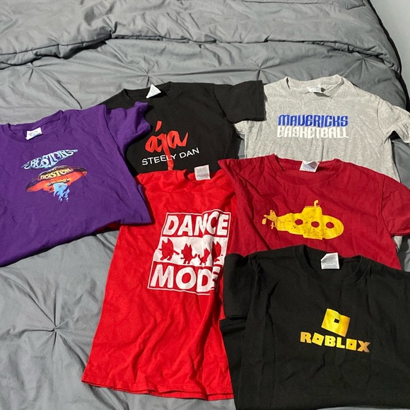 Lot of 6 tshirts boys size small. (Fits 5,6). All brand new. - Picture 1 of 2